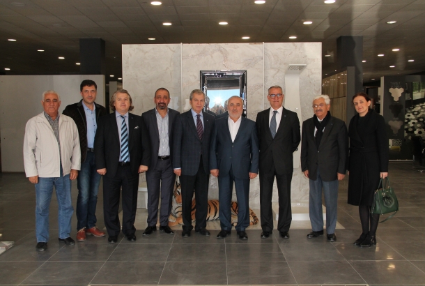 TİMDER Yönetim Kurulu İstanbul Yapı'yı Ziyaret Etti