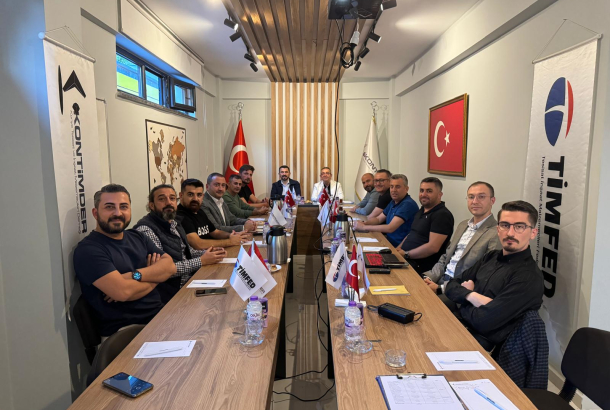 KONTİMDER Yönetim Kurulu Toplantısına, KOSAM (Kalkınma Odaklı Stratejik Araştırmalar Merkezi) Başkanı Lütfi Can Başaran misafir oldu. KOSAM'ın faaliyetleri hakkında bilgilendirme yaptı.