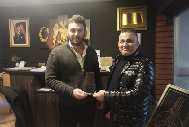 KONTİMDER ailesine katılan İsmail Güney'i (Güney Asya İnşaat  Yapı Malzemeleri) işyerinde ziyaret ettik.