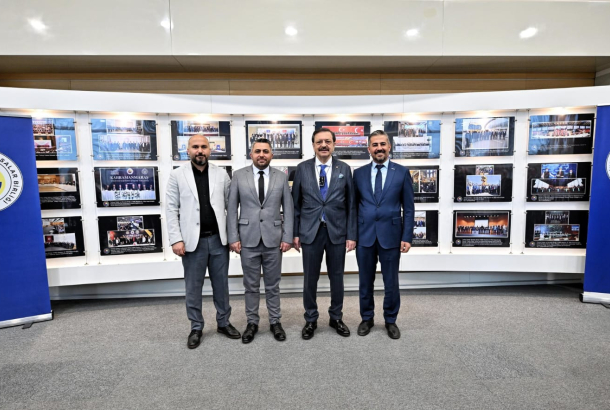 TİMFED Başkanı Dr. Çiğdem Aras ve Yönetim Kurulu Üyeleri, TOBB Başkanı M. Rifat Hisarcıklıoğlu'nu ziyaret etti. Ziyarete KONTİMDER Başkanı Ali Tetik, Başkan Yardımcısı Fatih Kalfa, Genel Sekreter Hasan Boztepe katıldı.